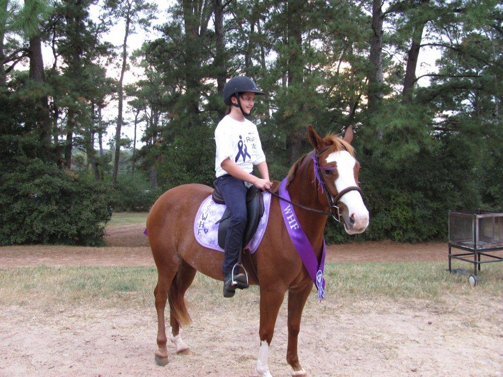 thumbnail Karianna Knezevich on horse
